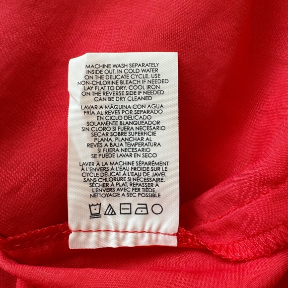 Cabi polyester sleeveless blouse. Never worn. New without tags. Red/ melon 🍉 - Picture 5 of 5